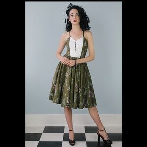 Size 4 Ruby Midi Dress in Mime Time